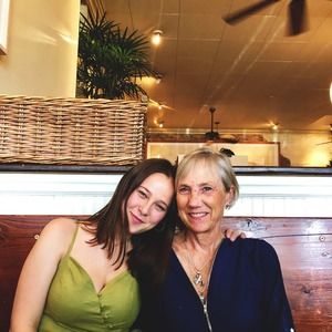 Meet your Posher, Anna